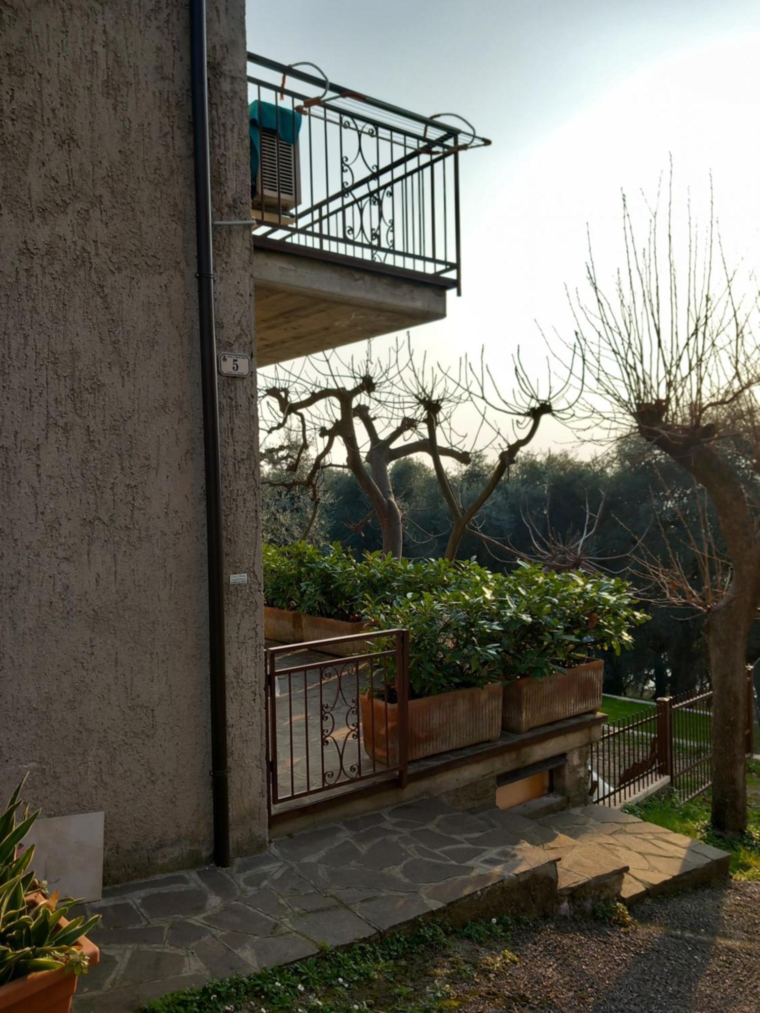 Casa Antony Apartment Torri Del Benaco Exterior foto